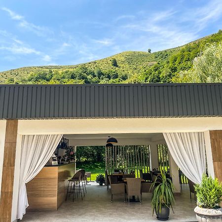 Pensiunea AN de AN Onceşti Exterior foto